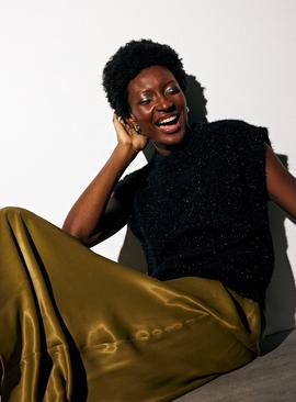 Black Fluffy Knit Sleeveless Vest