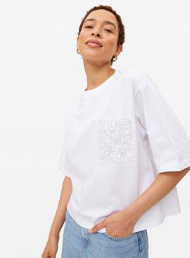 Pocket Embroidery Boxy T-Shirt