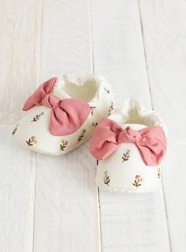 Embroidered Bow Shoes