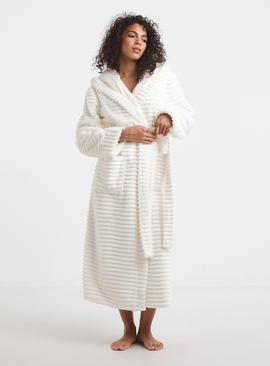 SIMPLY BE Pretty Secrets Luxury Gown