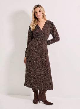 DOROTHY PERKINS Chocolate Pinspot Shirred Waist Button Detail Printed Midi Dress