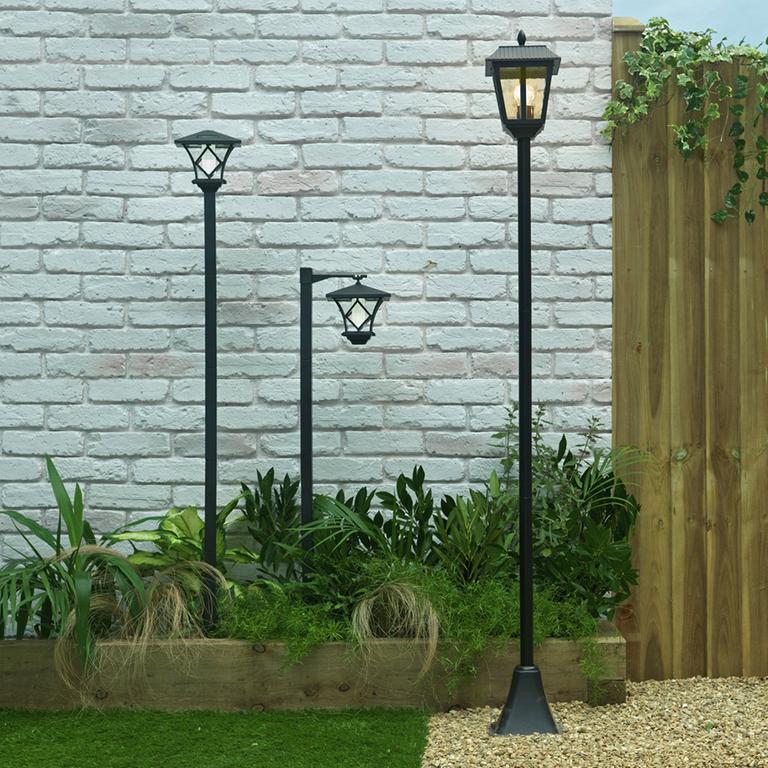Image of three garden lamp posts.