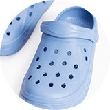 Sandals & flip flops.