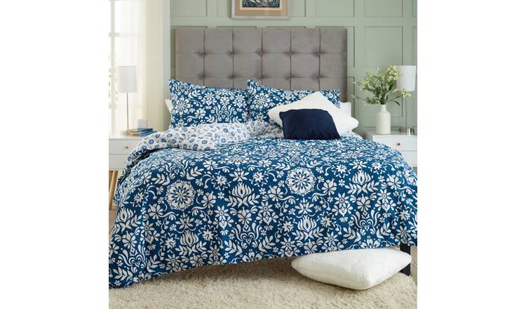 Deyongs Ornamental Tile Floral Floral Printed Duvet Set - Double