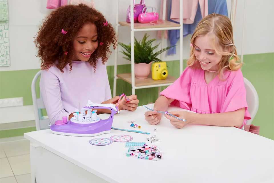 Art toys top for kids
