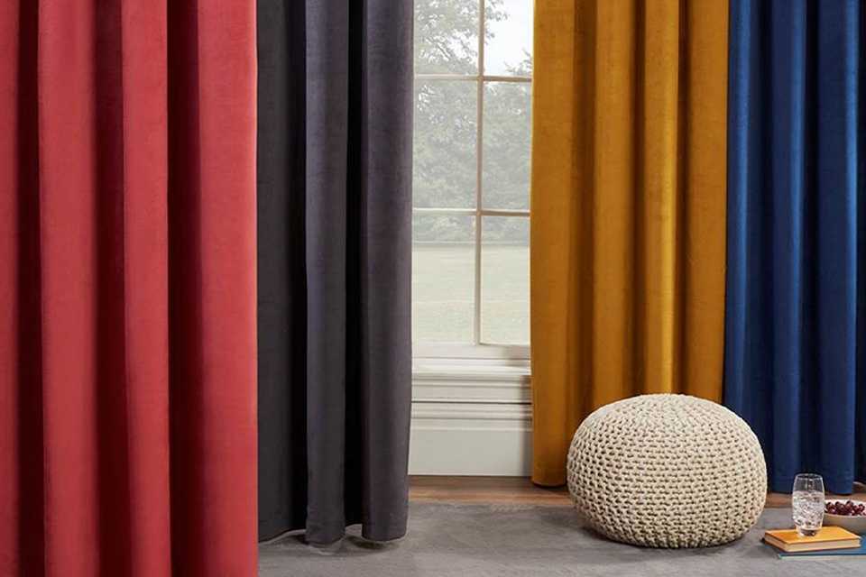 Velvet curtains in four different colours.