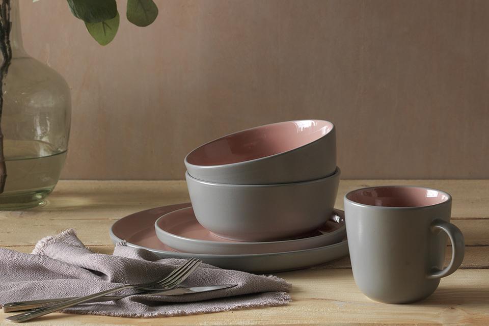 Argos Home two tone pink and grey dinner set.