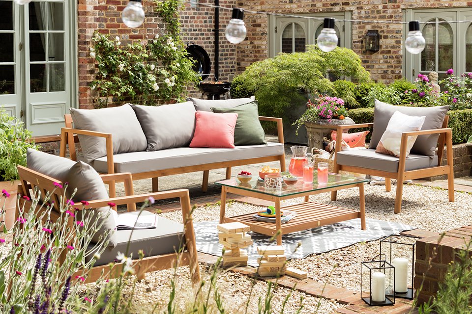 Habitat Hanson 5 Seater Wooden Garden Sofa Set.