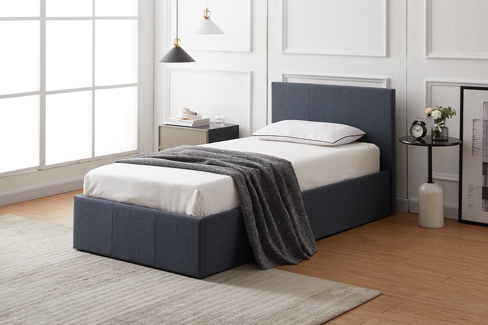 Save up to 1/3 on selected beds and mattresses.