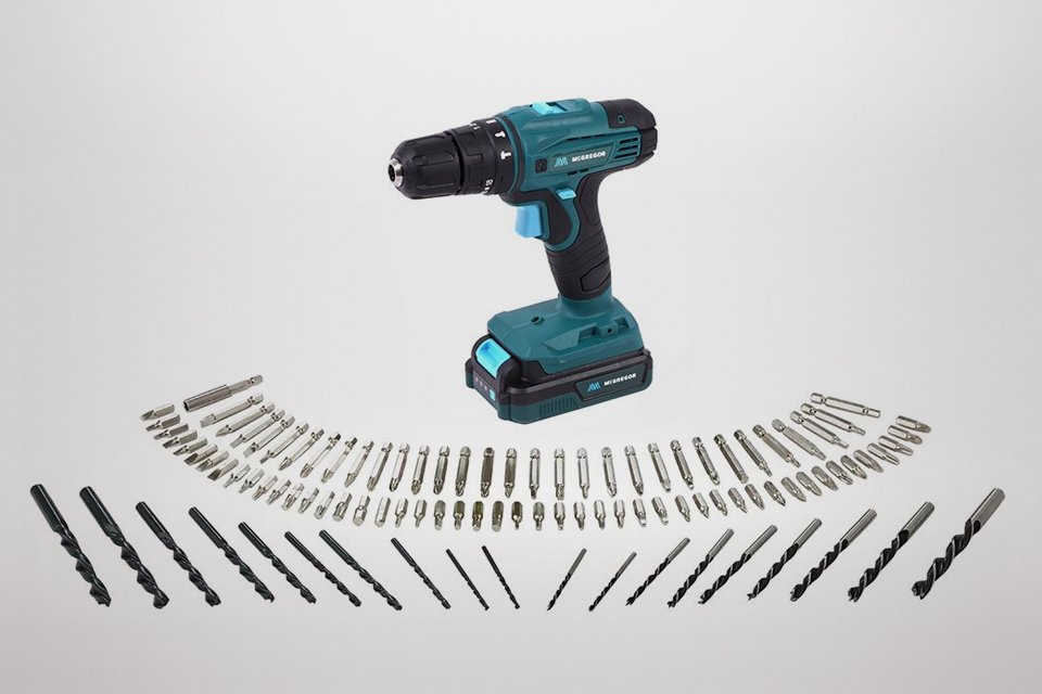 McGregor 18V 2AH cordless combi drill with 100 accessories.
