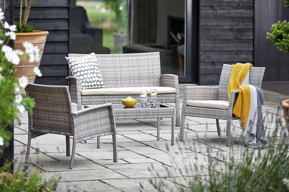 Our Guide To Choosing The Best Garden Furniture Argos