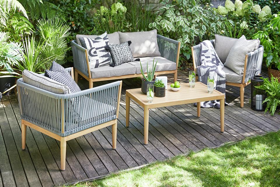 Our Guide To Choosing The Best Garden Furniture Argos