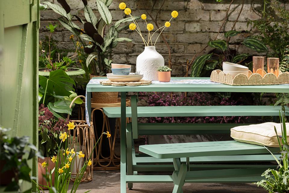 Get the look in your habitat Argos