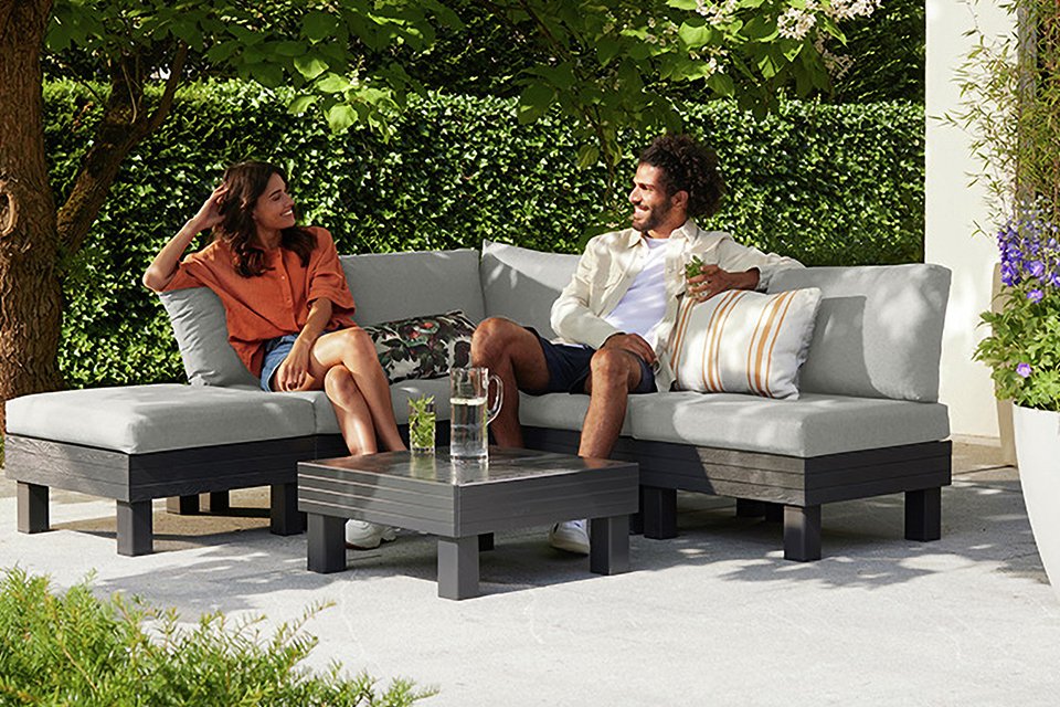Keter Elements 5-Seater Corner Modular Lounge Set.