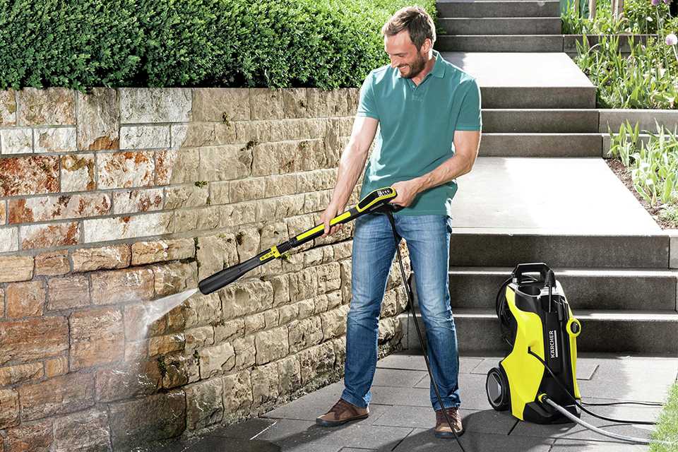 Our guide to the best pressure washers Argos