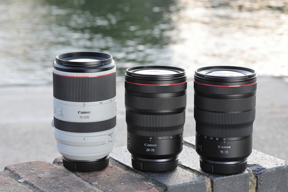 Canon RF lenses on display. 