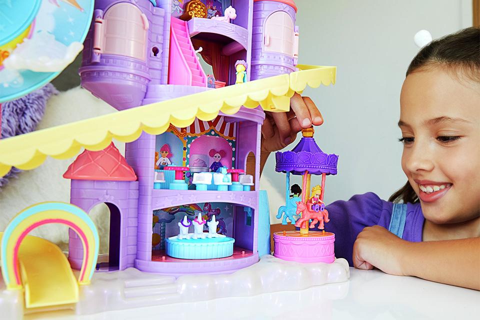Save 25% on selected Polly Pocket.