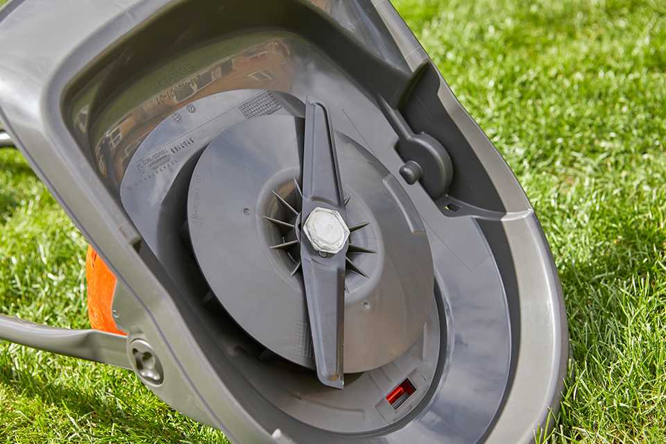 Flymo lawnmower argos sale