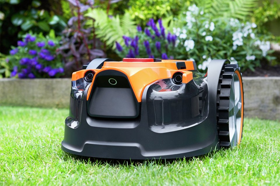  Create a lawn you'll love all year. Check out our range of lawn care.