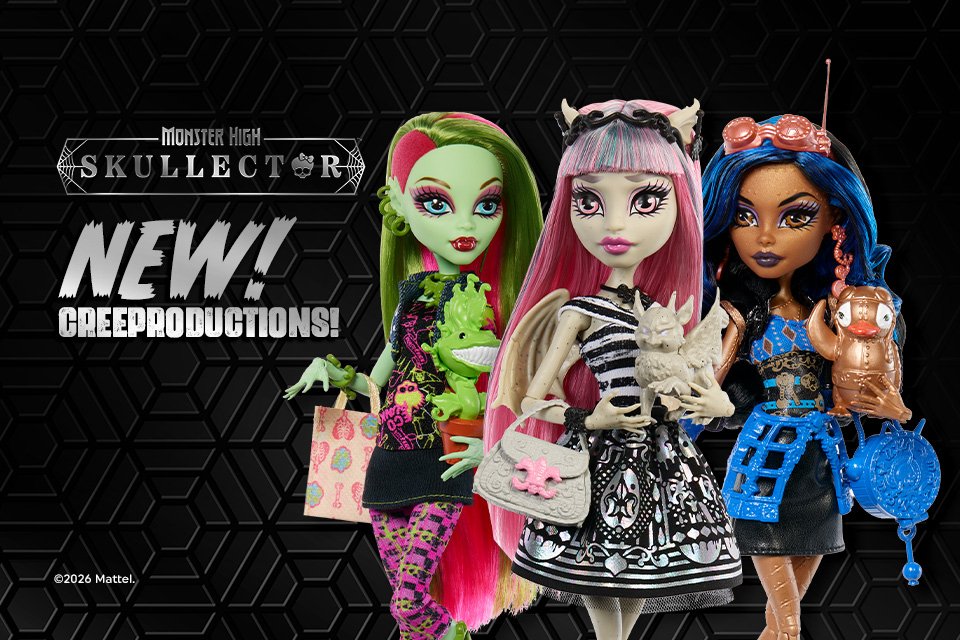 Monster High. New in skullector dolls!