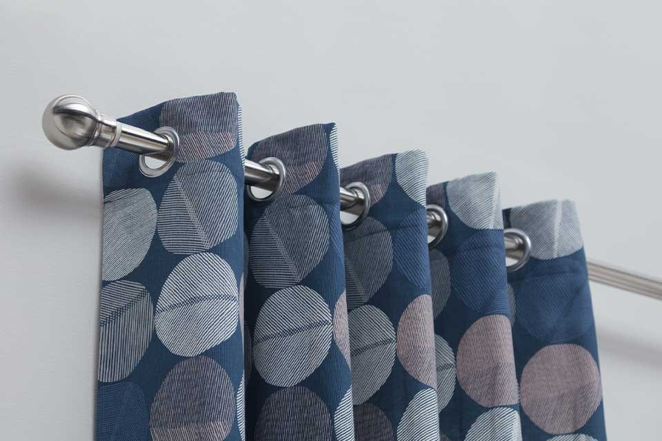 How to put up a curtain pole Measuring & fitting Argos