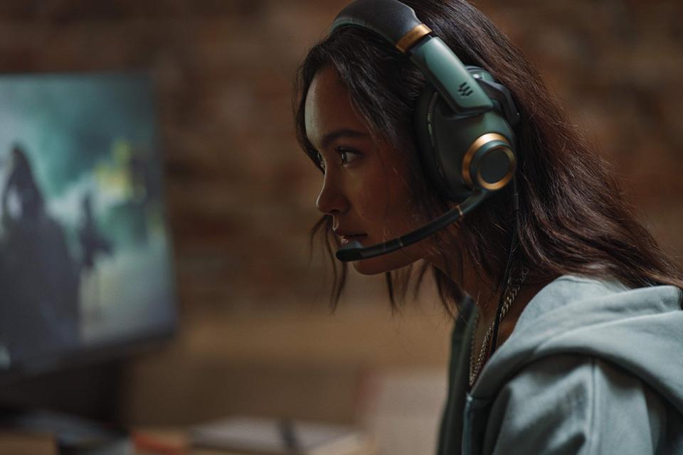 An EPOS closed acoustic gaming headset for PS, Xbox and PC.