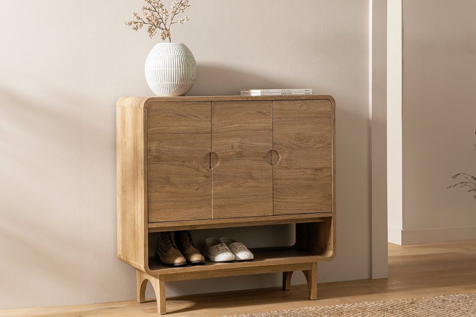 A space to place. Bring order to your home with our top decluttering ideas.