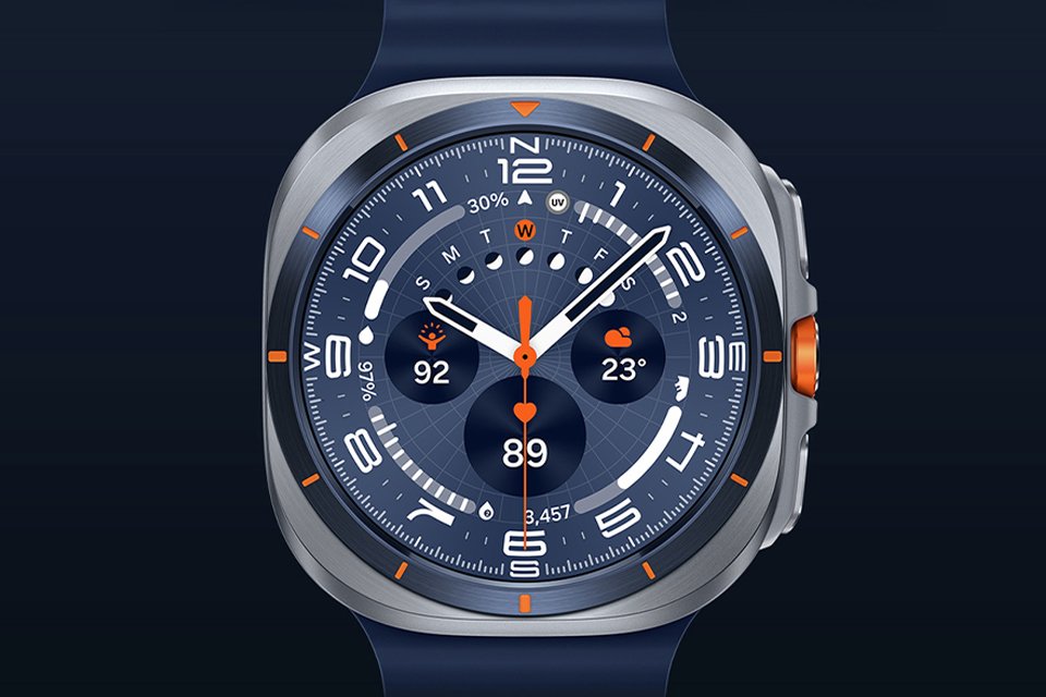 Save up to £100 on selected Samsung smart watches.