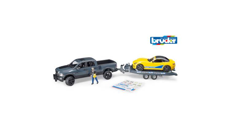 Bruder 1:16 RAM 2500 Power Wagon and Roadster Racing Team - Age 3+