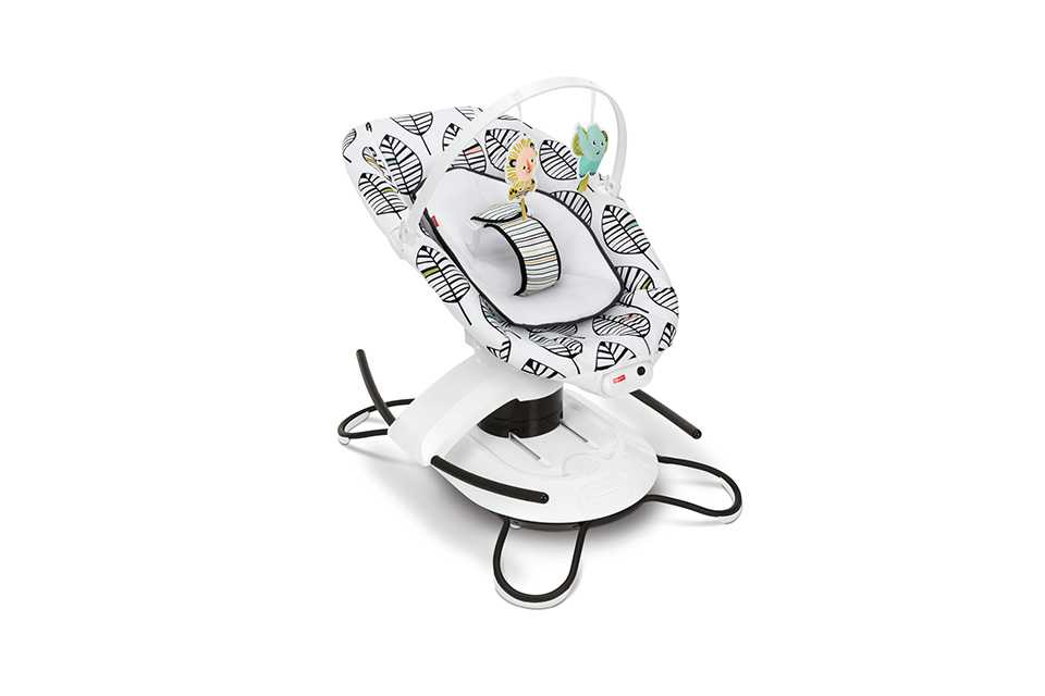 Fisher-Price® 2-in-1 Soothe ‘n Play Glider.