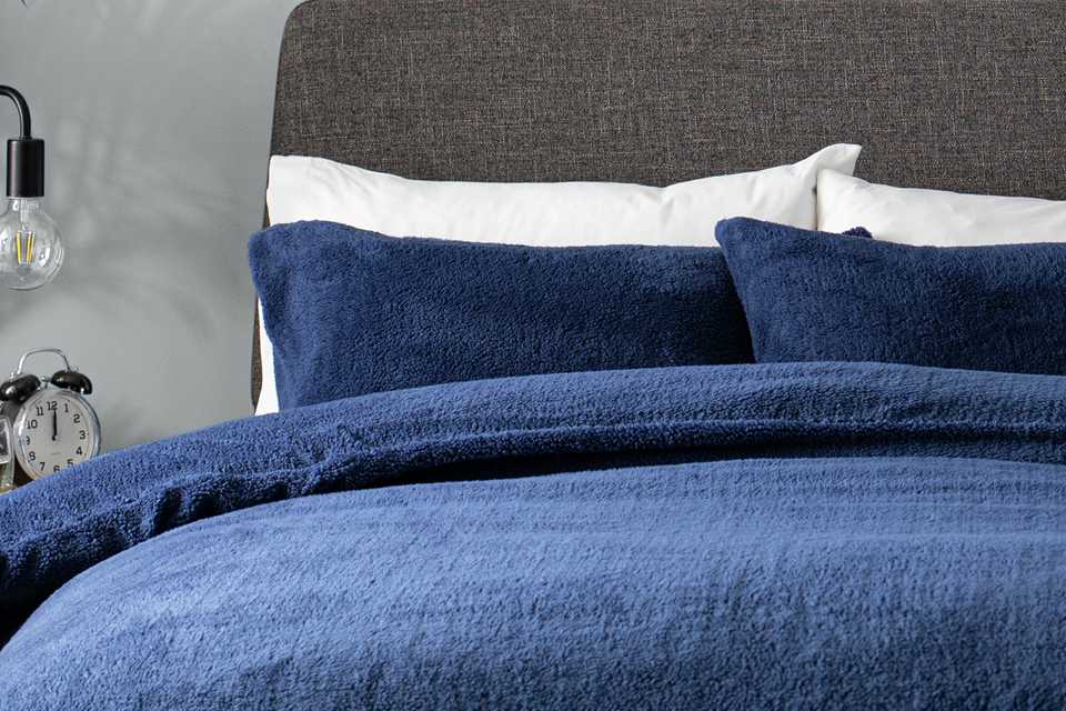 A Habitat navy blue fleece bedding set.