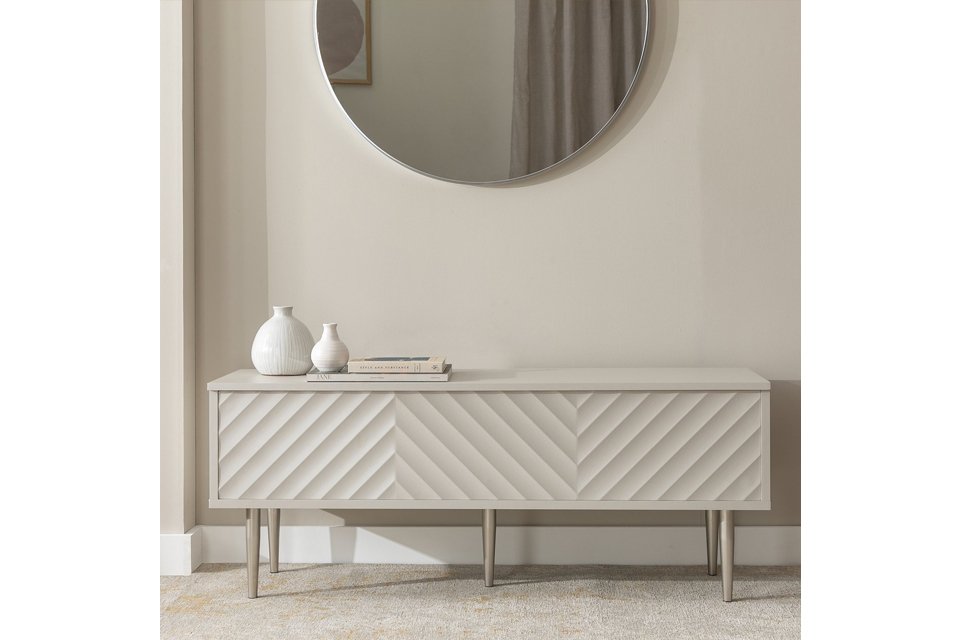 Summer tidy up. Shop new arrivals.