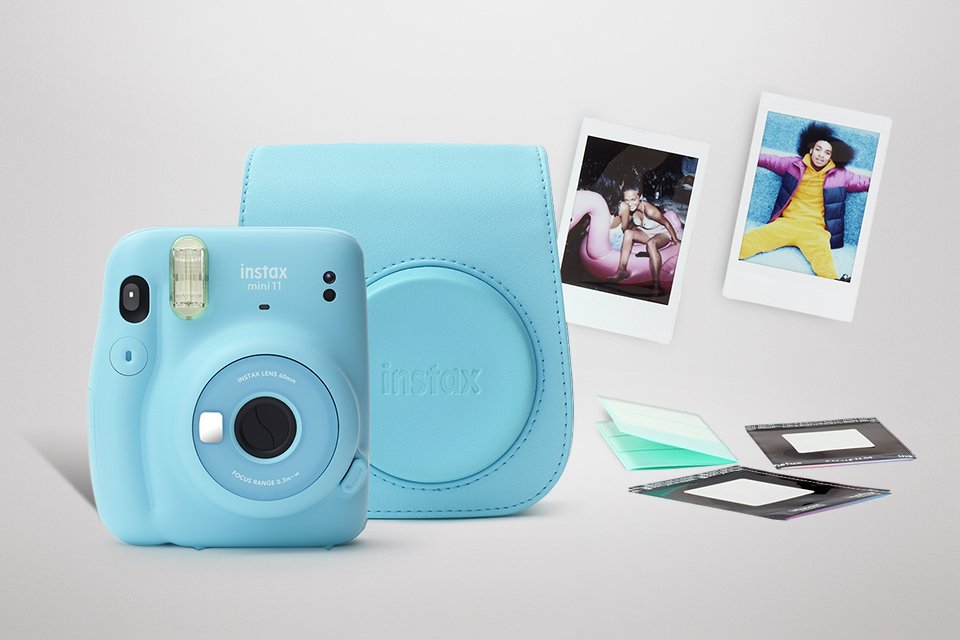 Instax mini 11 instant camera bundle for £89.99.