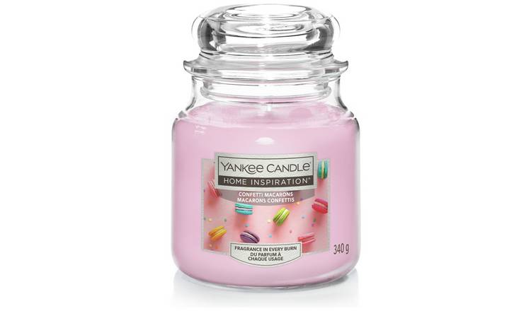 Yankee Candle Medium Jar Candle - Confetti Macarons