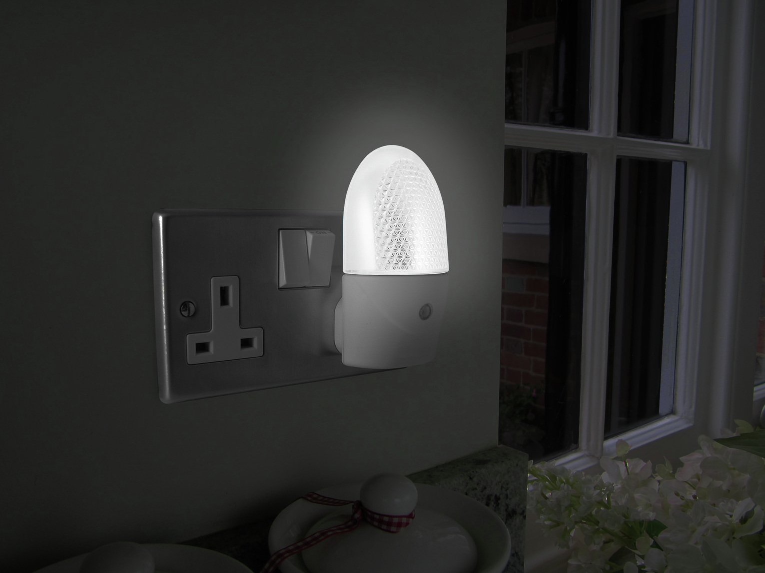 LED Night Light Twin Pack Uni-Com Review