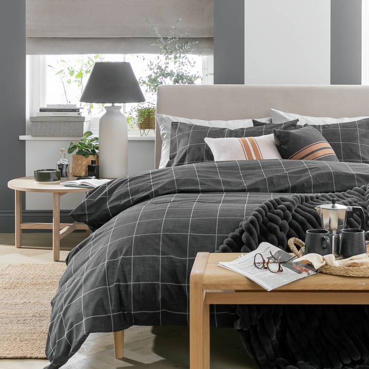 Habitat Grid Check Grey Bedding Set - Superking 0