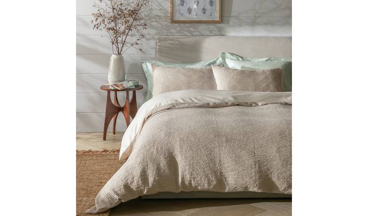 Queen size bedding clearance on sale