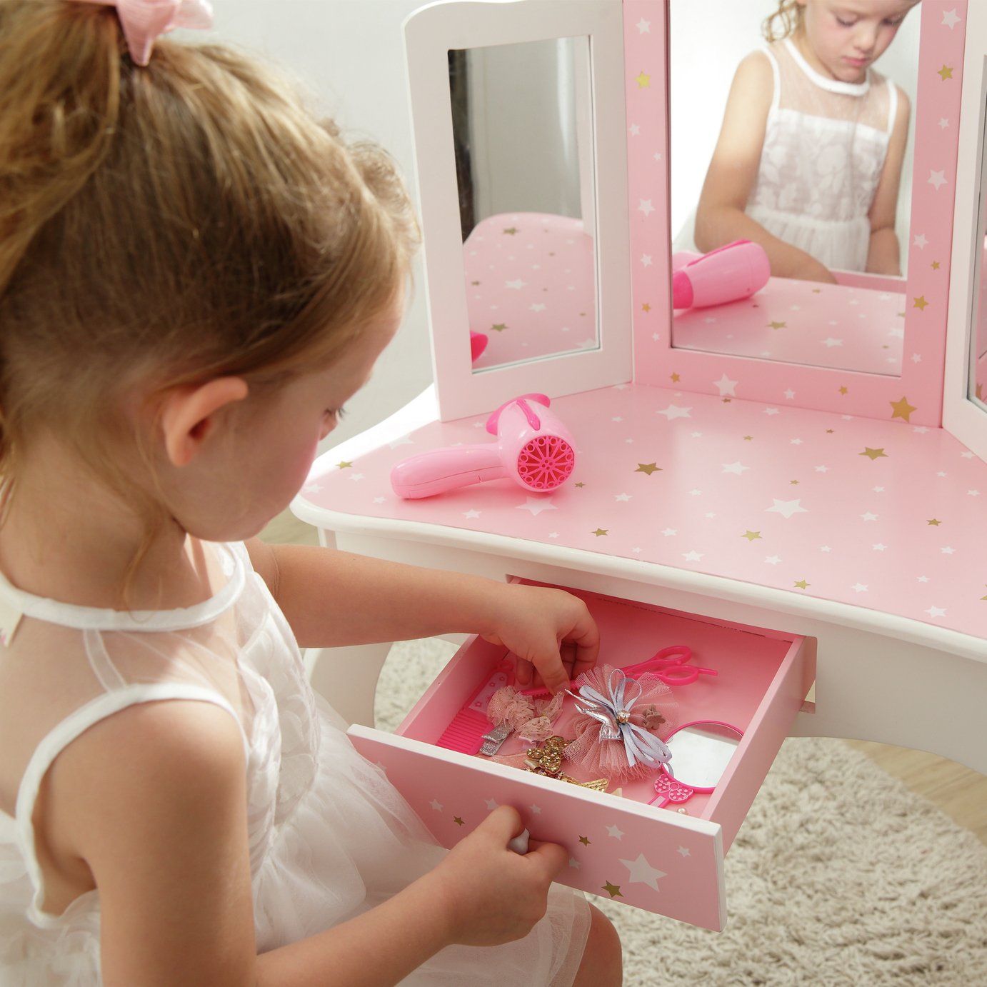 Teamson Kids Star Print Toy Vanity Set Review