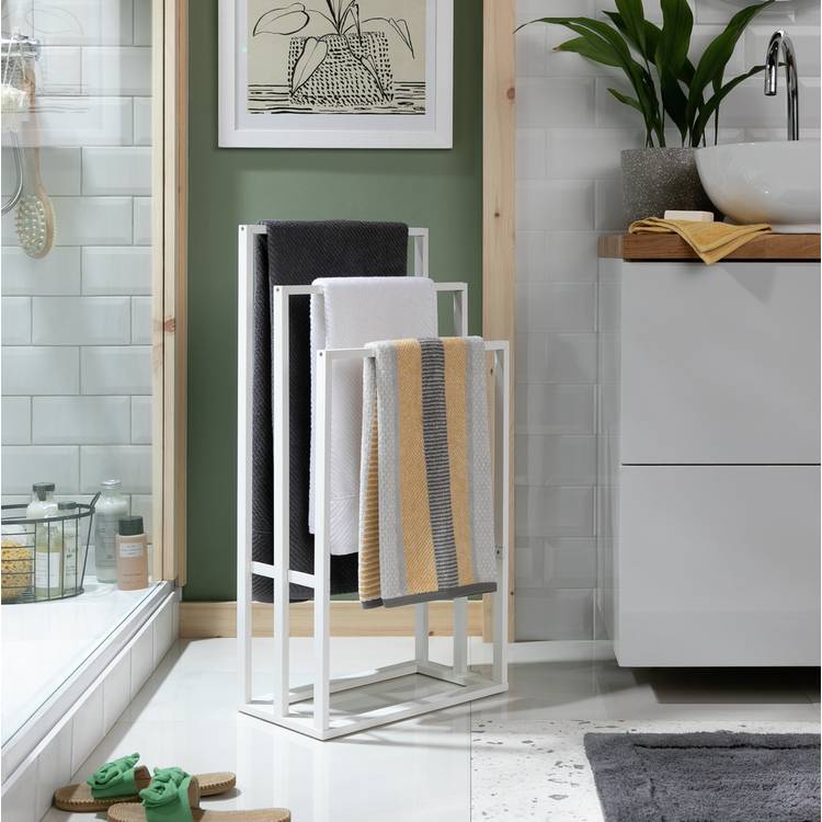 Habitat 3 Tier Bamboo Towel Rail - White 0