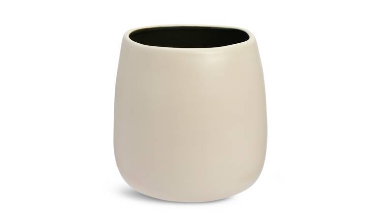 White ceramic deals pots