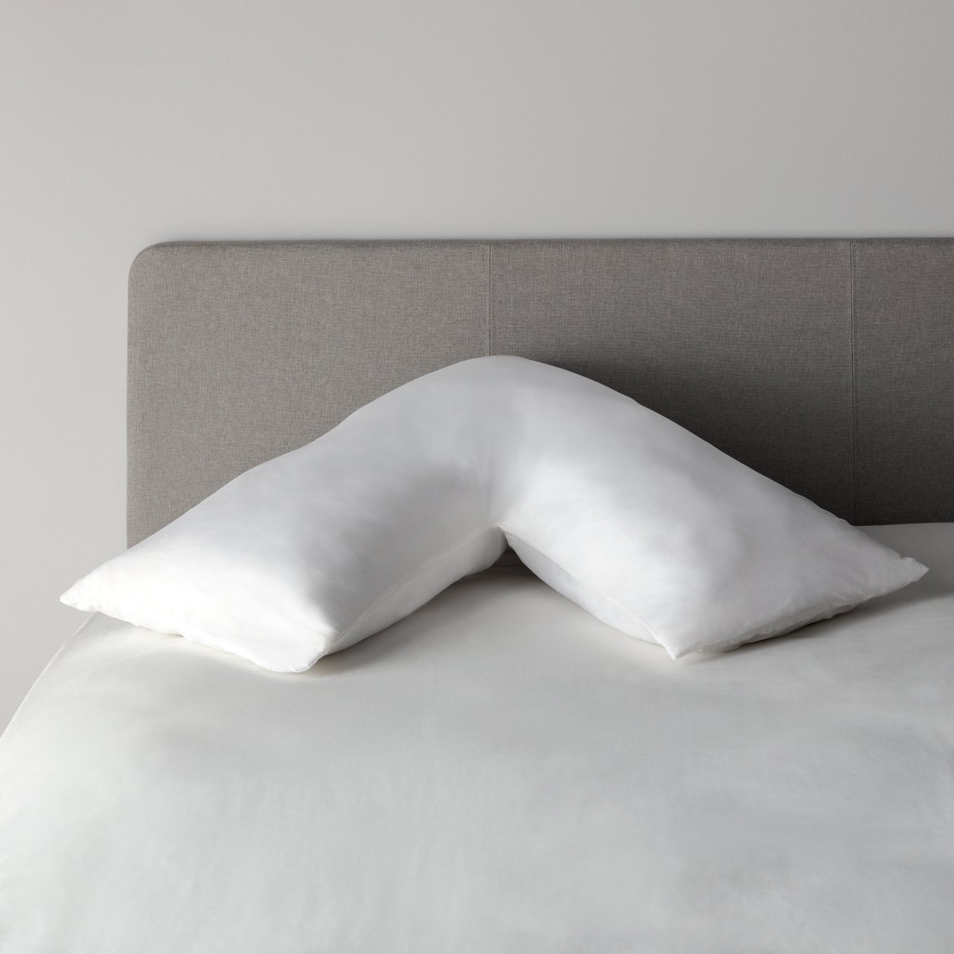 Argos Home V Shape Memory Foam Firm Pillow Review