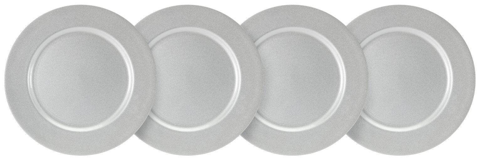 Creative Tops 4 Pack Berry Christmas Charger Plates - Silver