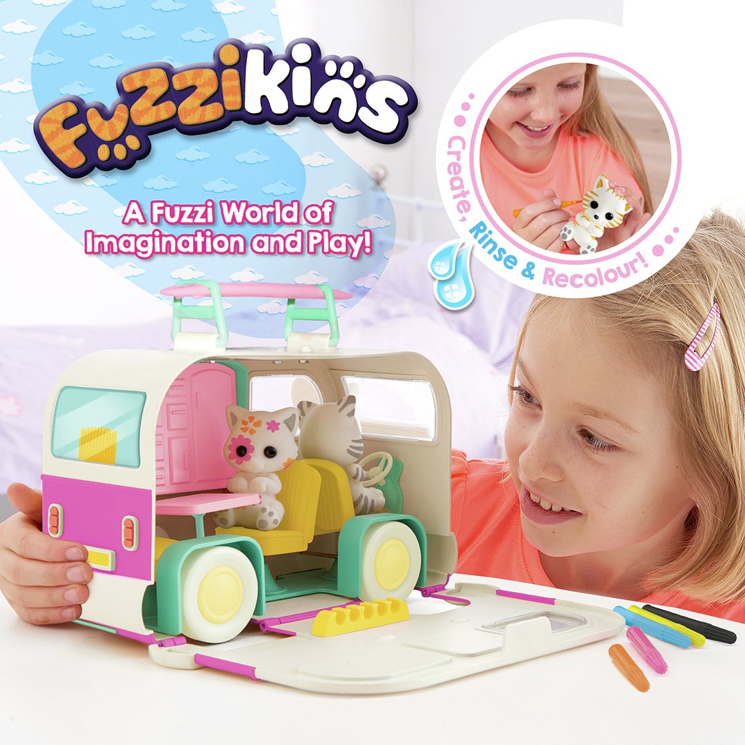 Fuzzkins Fuzzi Pink Campervan Playset Review