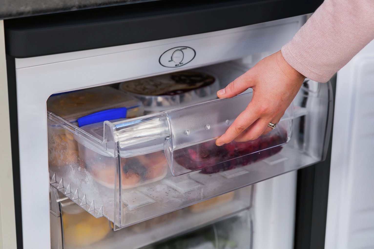 Russell Hobbs RHUCFZ55B Under Counter Freezer Reviews