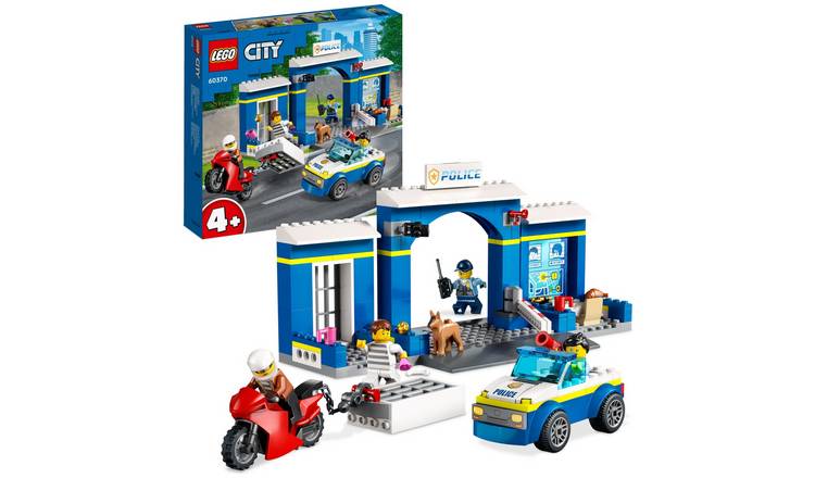 Lego police car discount chase