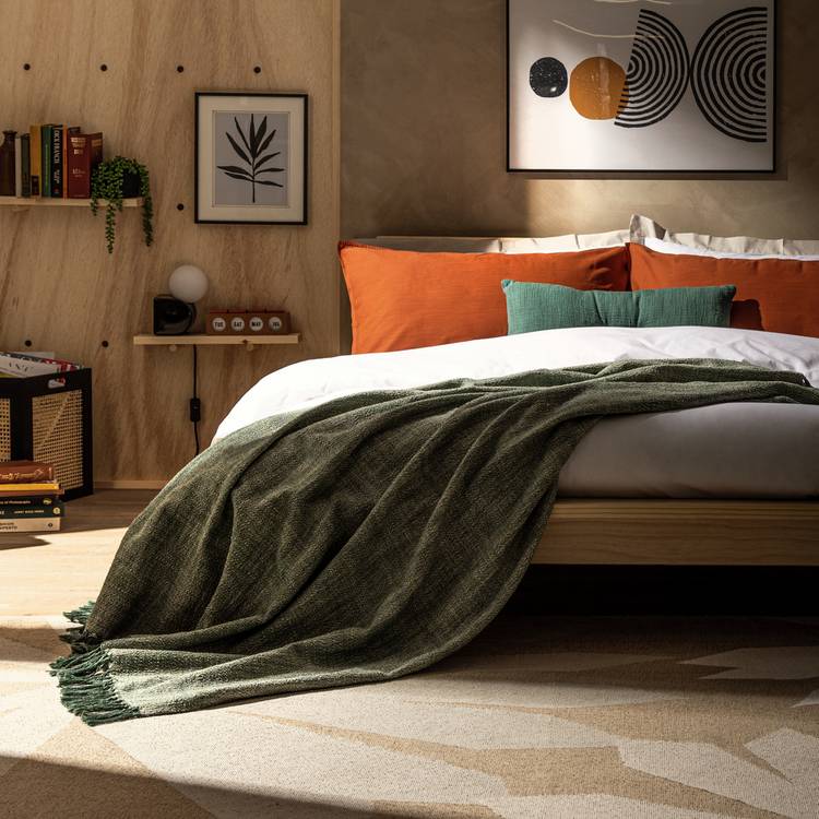 Habitat Woven Throw - Green - 125x150cm 0