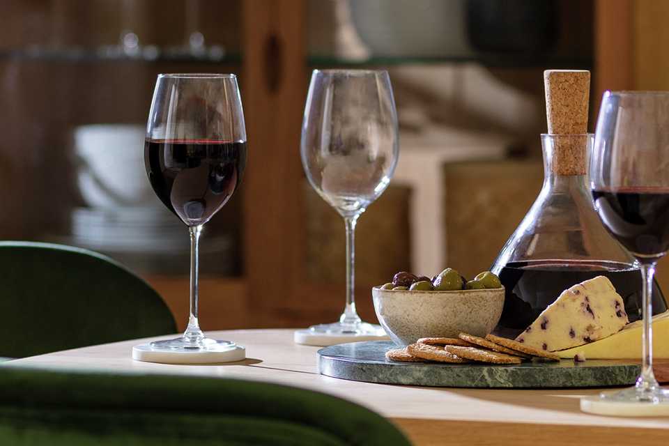 Habitat Portofino set of 4 wine glasses.