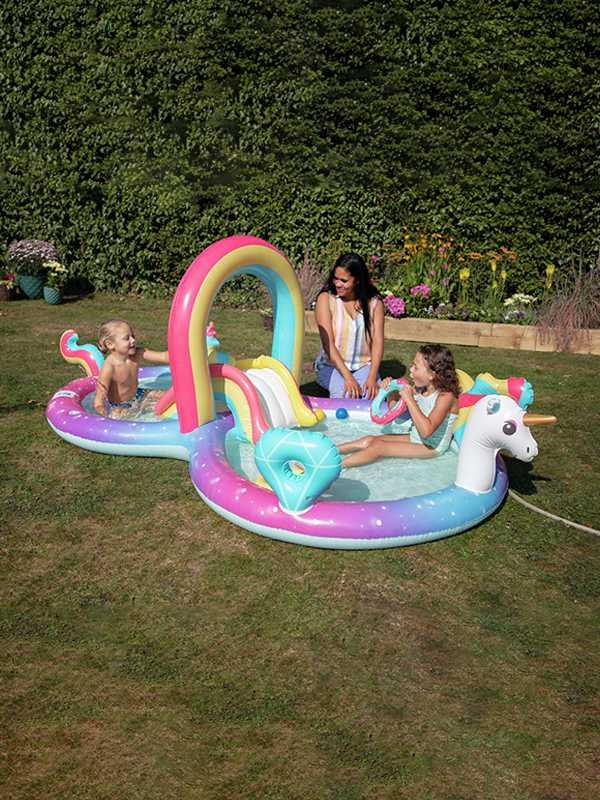 Need to fill a paddling pool? Check out our range of paddling pools.