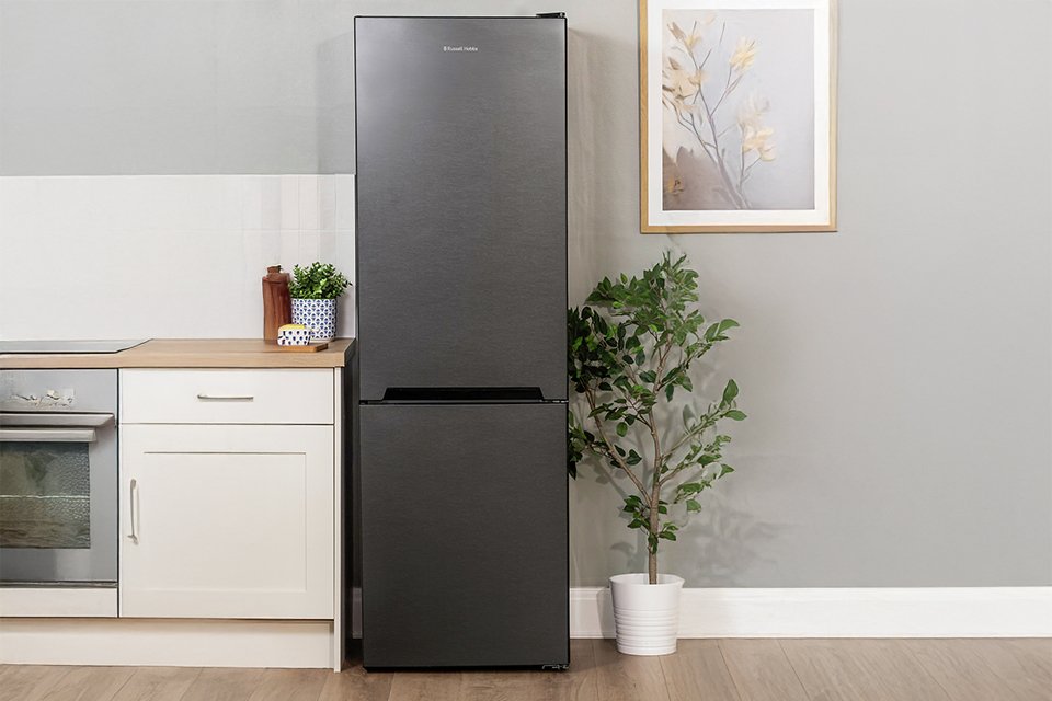 Brr-illiant refrigeration. Shop freezers, fridges & fridge freezers.