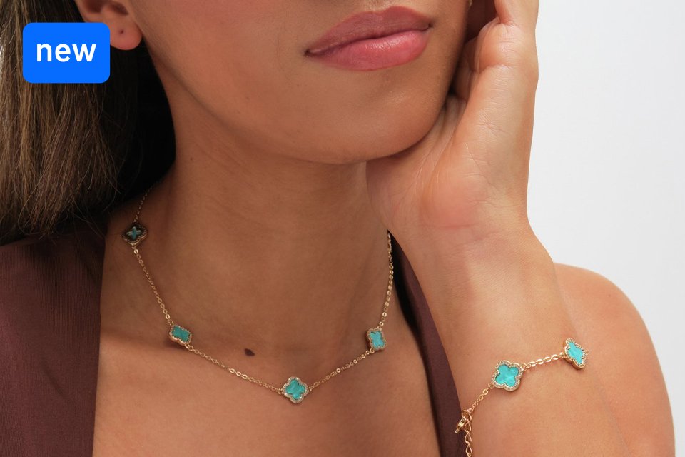 New in jewellery and watches. Fossils, Swarovski, Roamer, Uncommon souls and so much more.